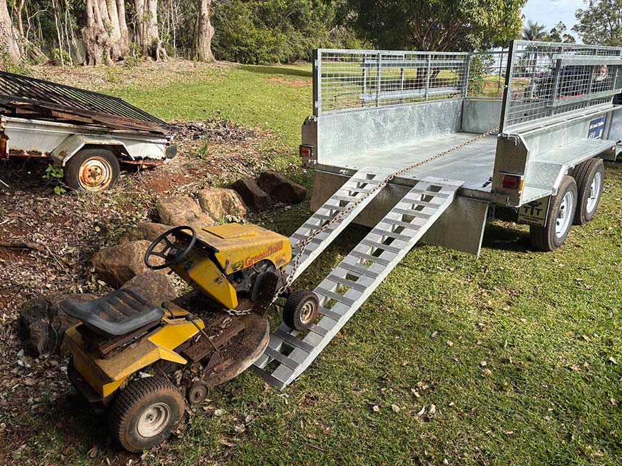 26 427 shift Tipper Trailer Hire,metal recycling removal,Byron Bay,Ballina,Lismore